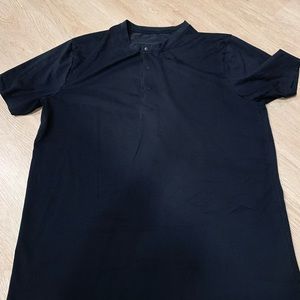 NWOT lululemon black short sleeve Henley